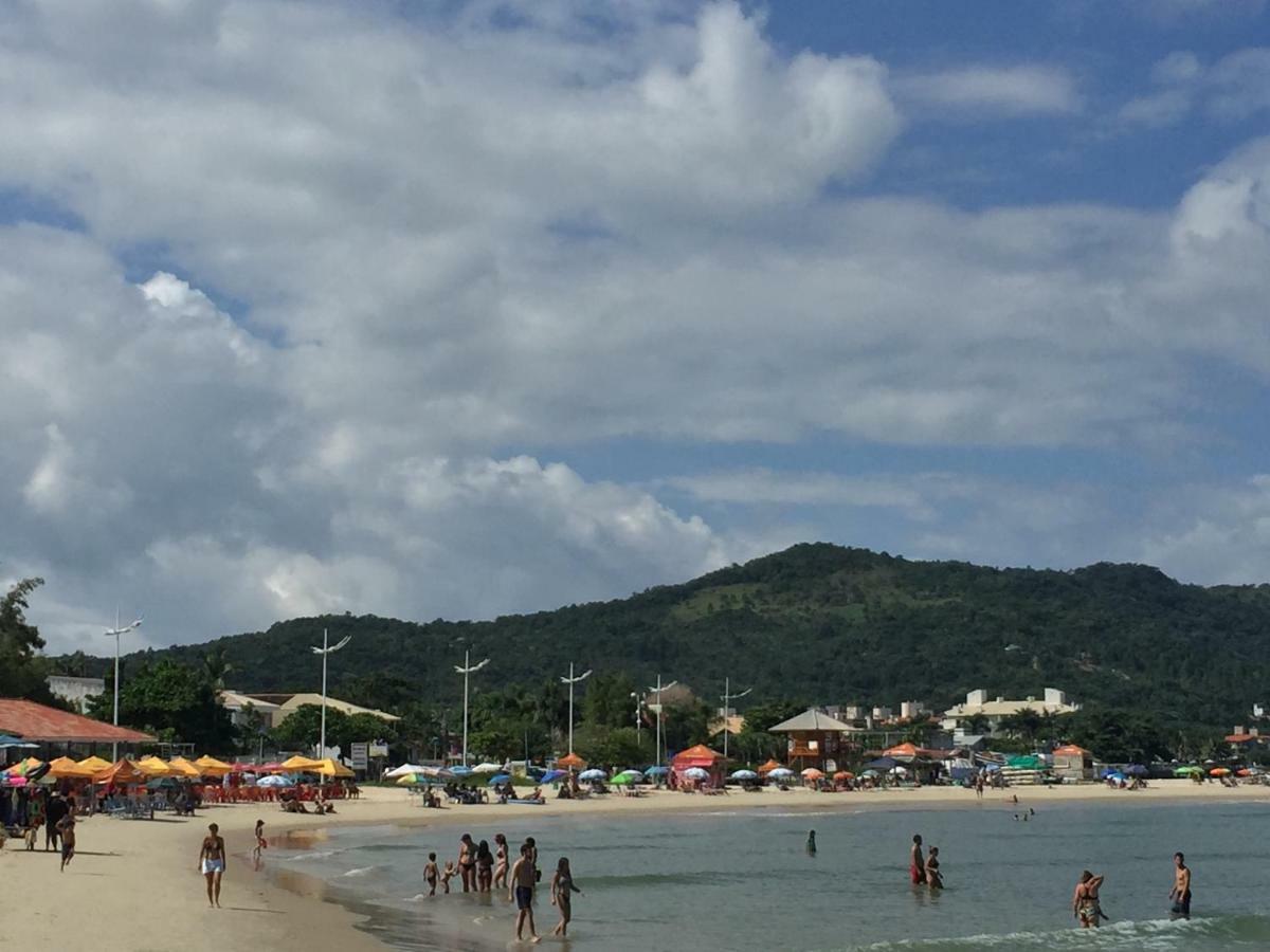 Apto 2 Quartos Com Ar A 200M Da Praia Florianópolis Esterno foto